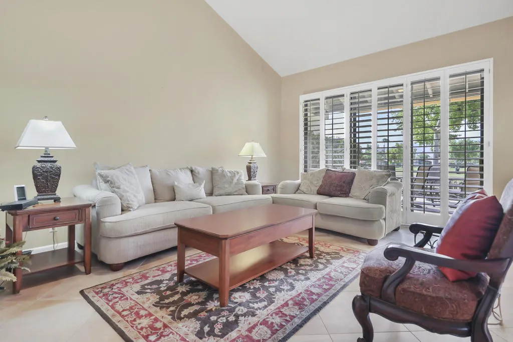 241 Bouquet Canyon Drive, Palm Desert, California 92211 home-pic-10