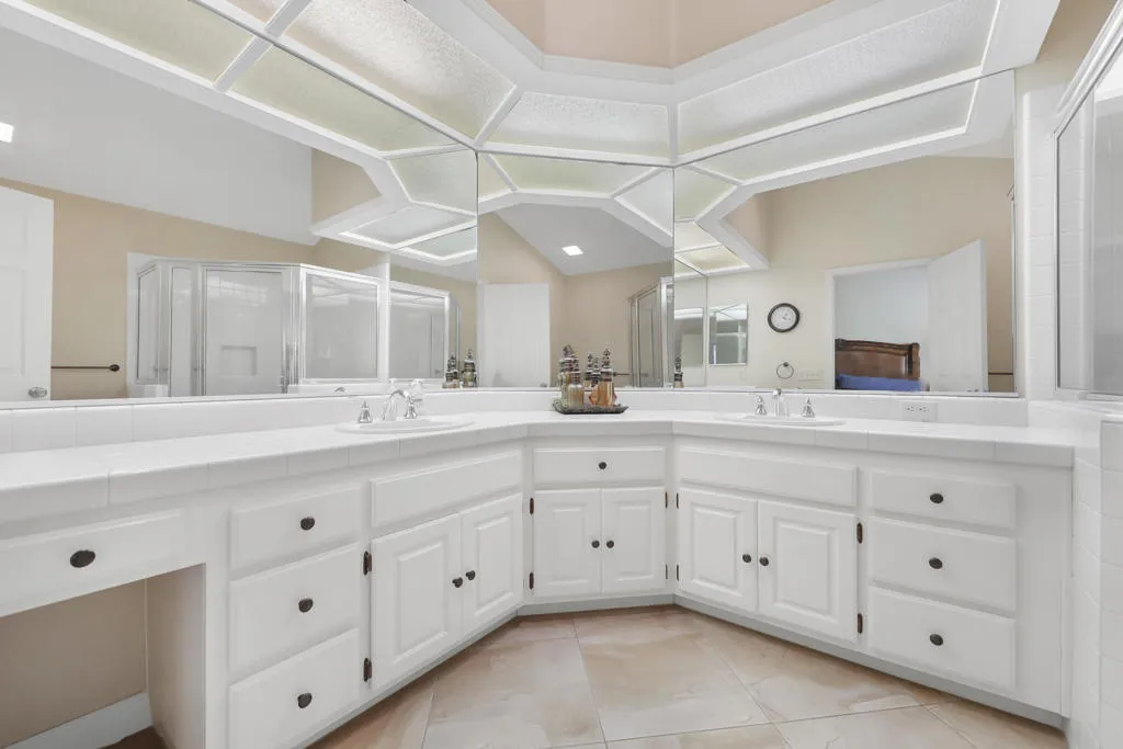 241 Bouquet Canyon Drive, Palm Desert, California 92211 home-pic-23