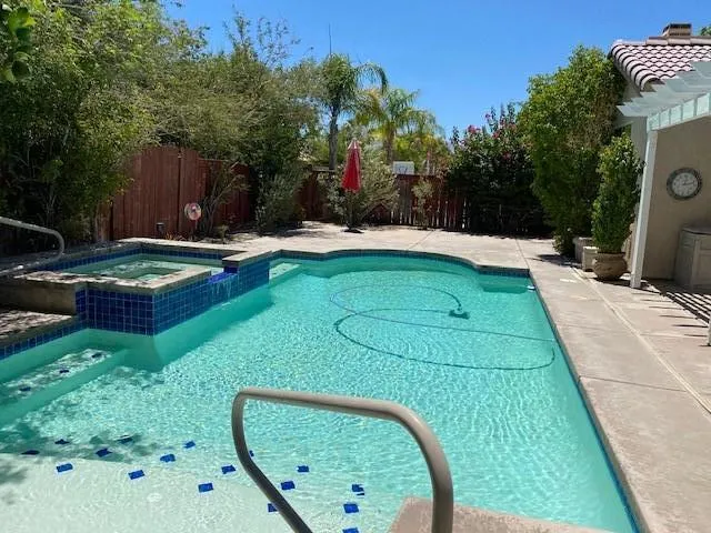 20230808025053892057000000-o