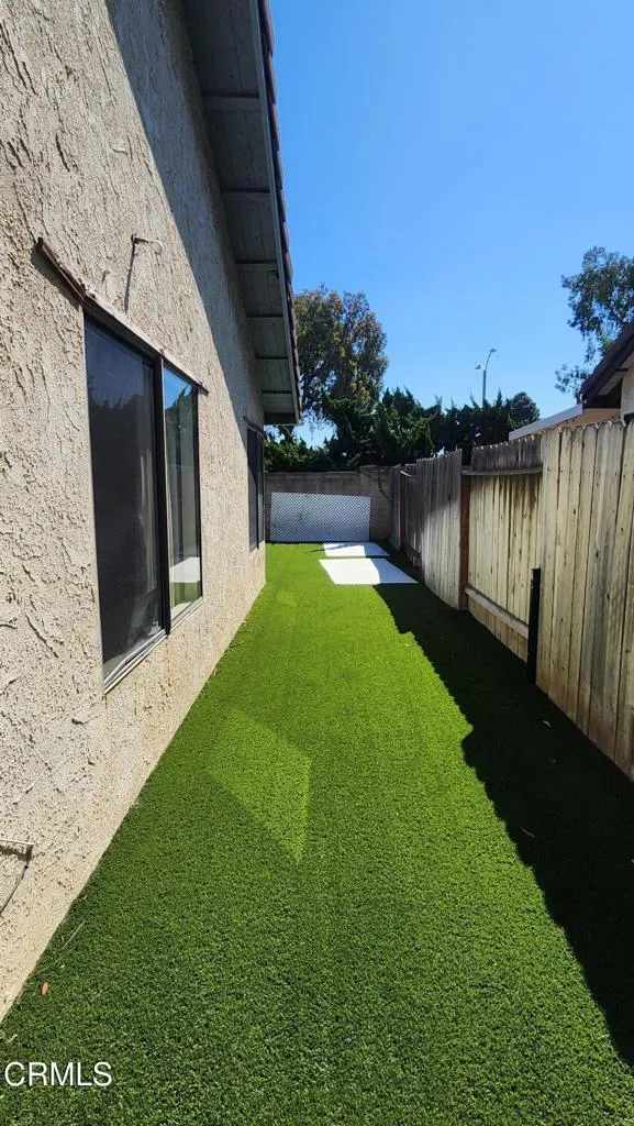 9050 Feather Street, Ventura, California 93004 home-pic-28