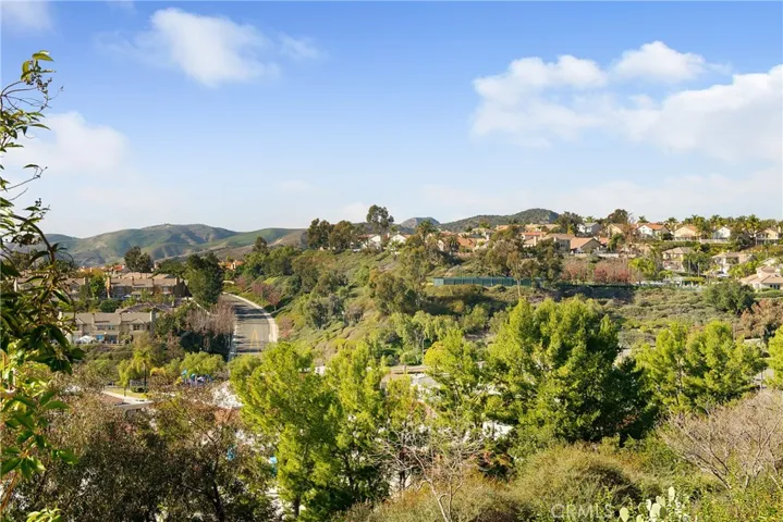 19525 Dorado Drive, Lake Forest, California 92679