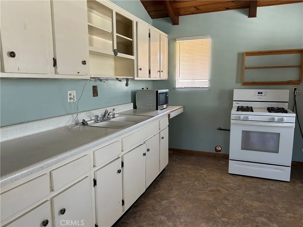 42915 Algood, Lake Elizabeth, California 93532 home-pic-7