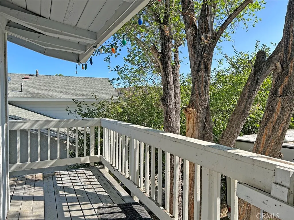 42915 Algood, Lake Elizabeth, California 93532 home-pic-3