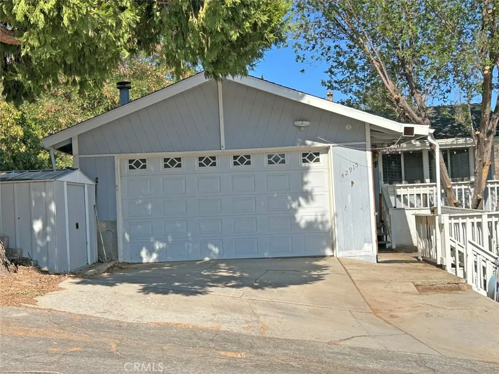 42915 Algood, Lake Elizabeth, California 93532 home-pic-0