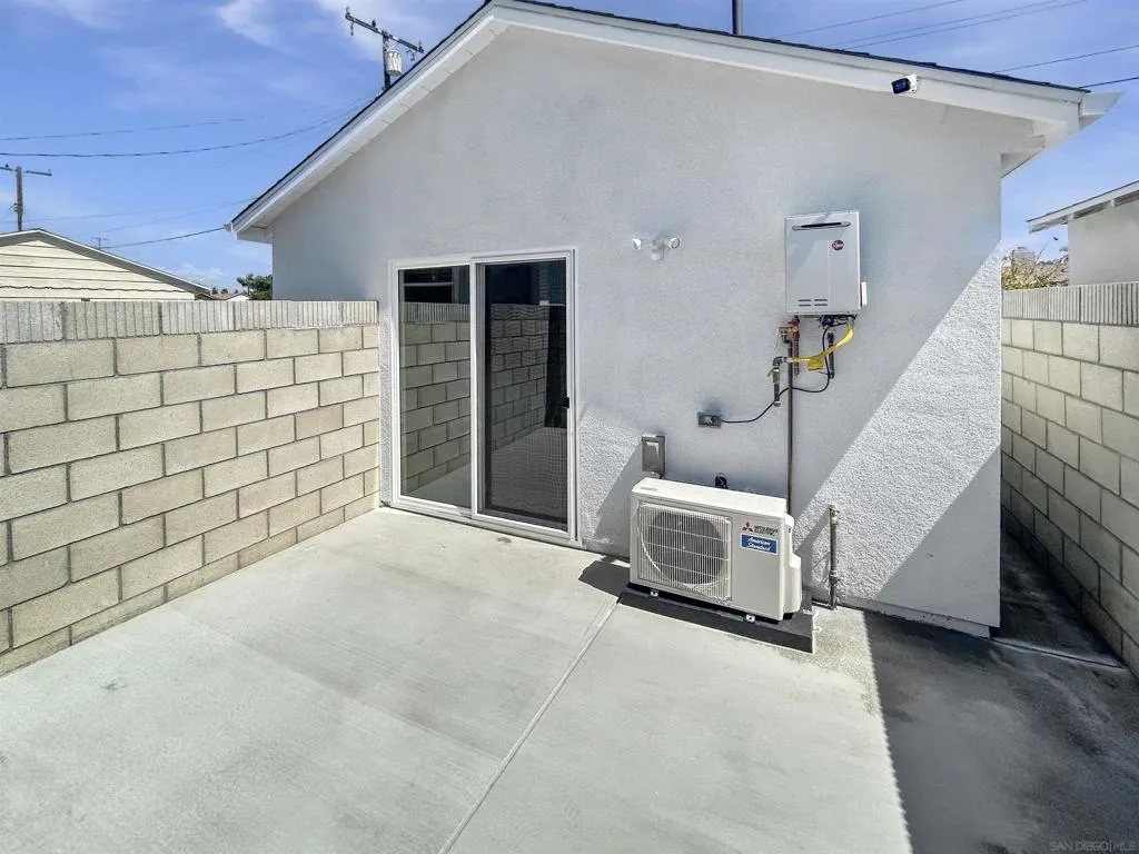 518 N Rose St, Anaheim, California 92805 home-pic-22