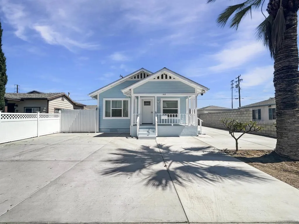 518 N Rose St, Anaheim, California 92805 home-pic-1