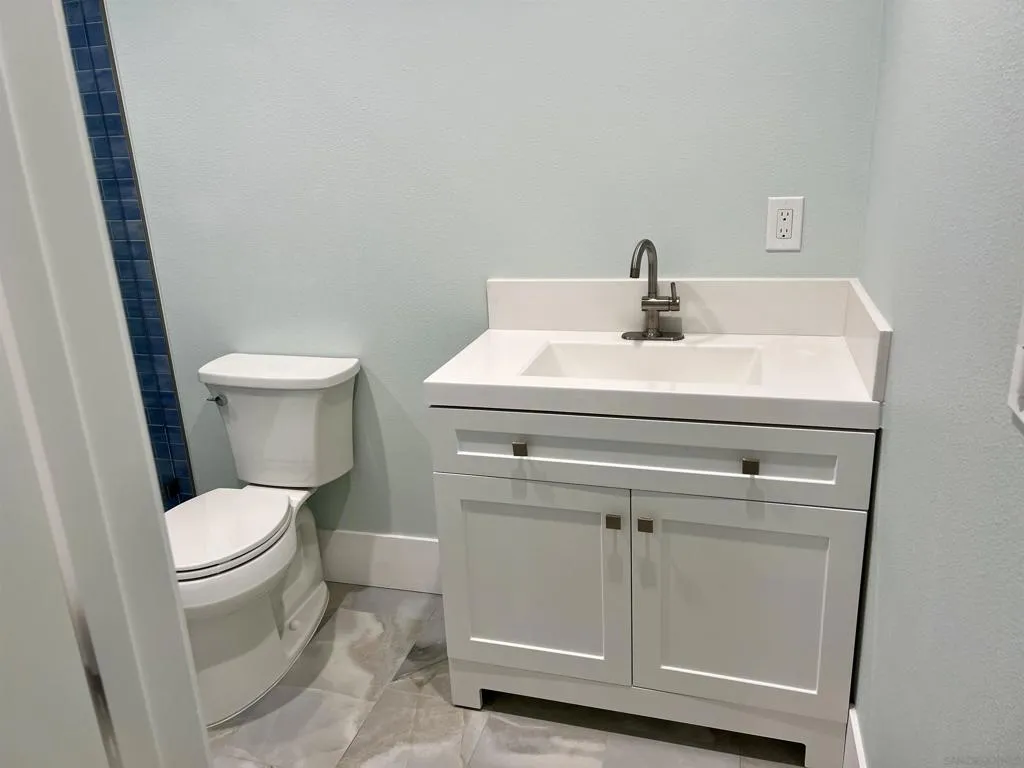 518 N Rose St, Anaheim, California 92805 home-pic-8