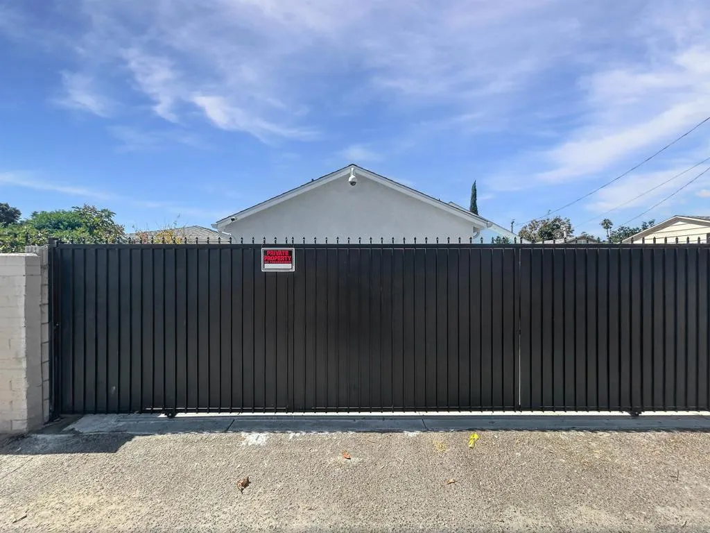 518 N Rose St, Anaheim, California 92805 home-pic-23