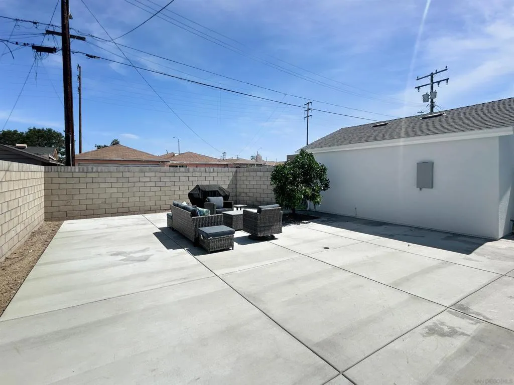 518 N Rose St, Anaheim, California 92805 home-pic-15