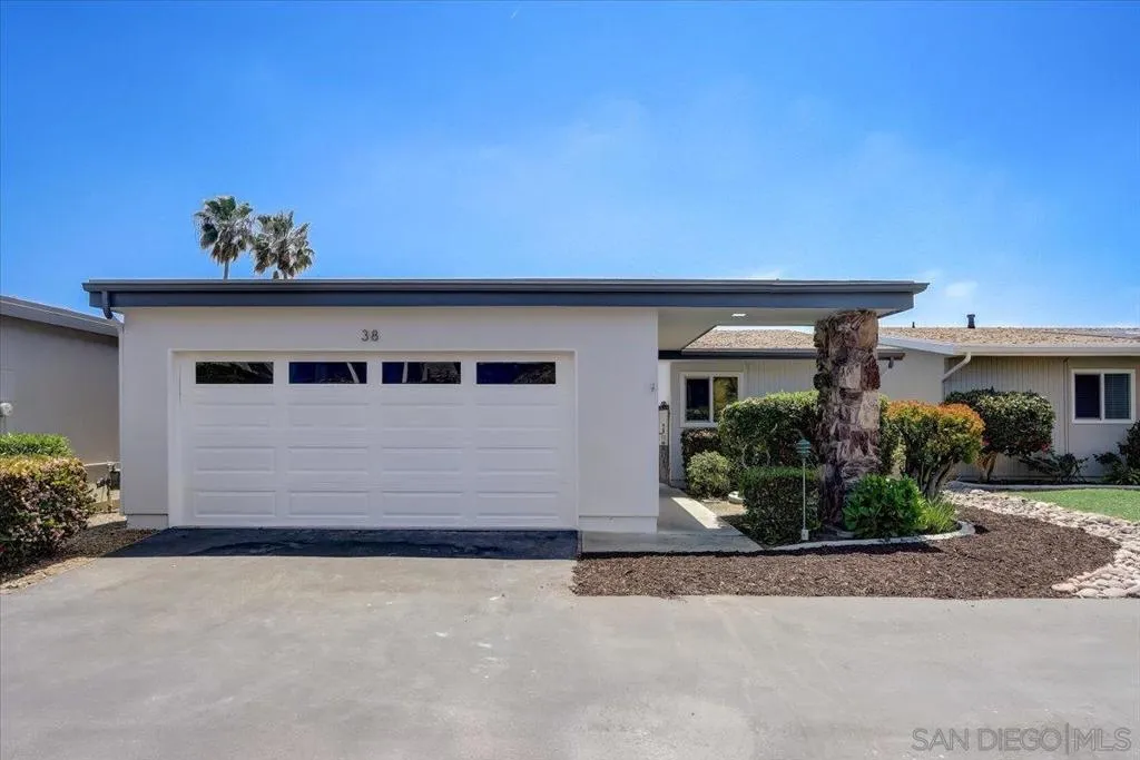, Oceanside, California 92057 home-pic-0