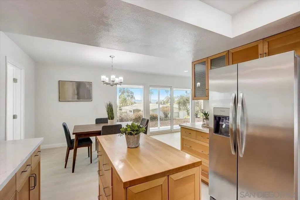 , Oceanside, California 92057 home-pic-20