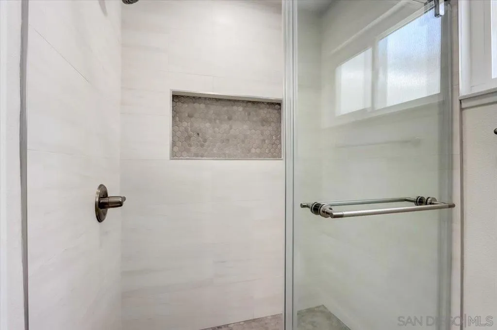 , Oceanside, California 92057 home-pic-25