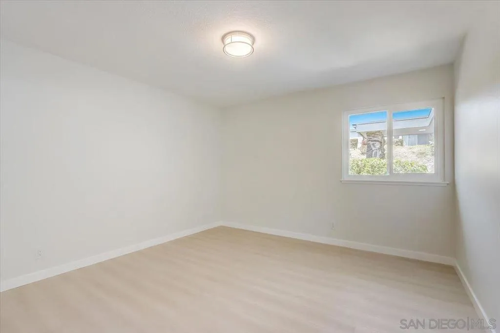 , Oceanside, California 92057 home-pic-31