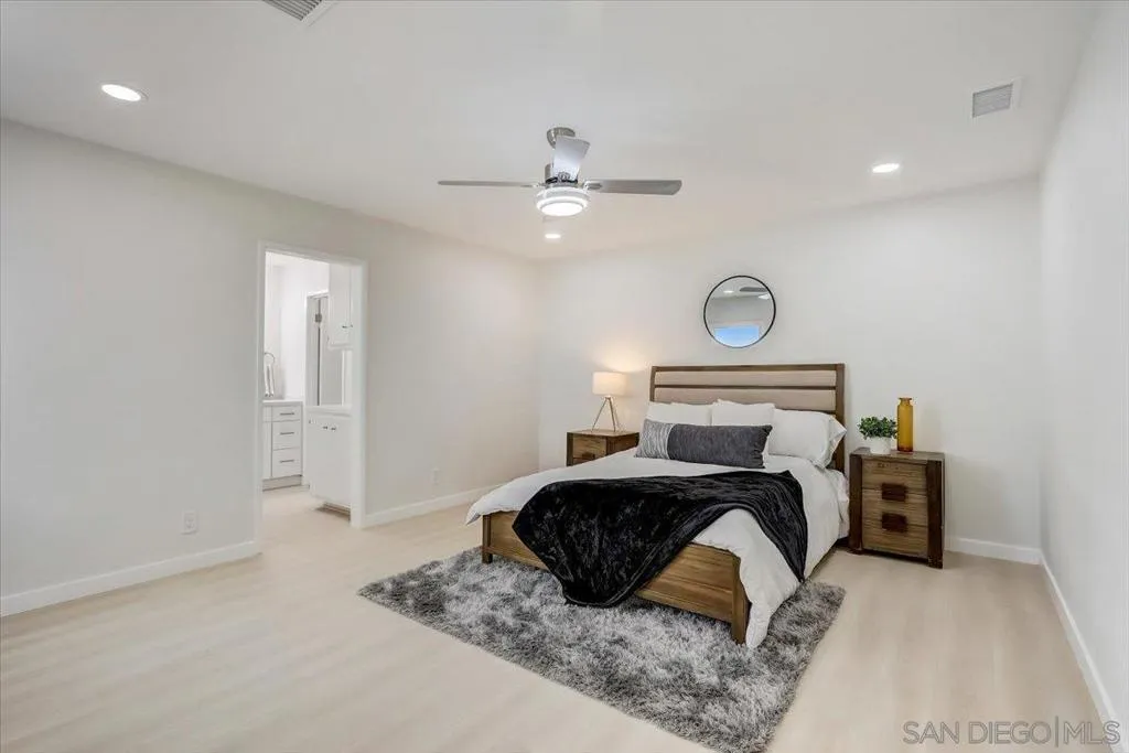 , Oceanside, California 92057 home-pic-21