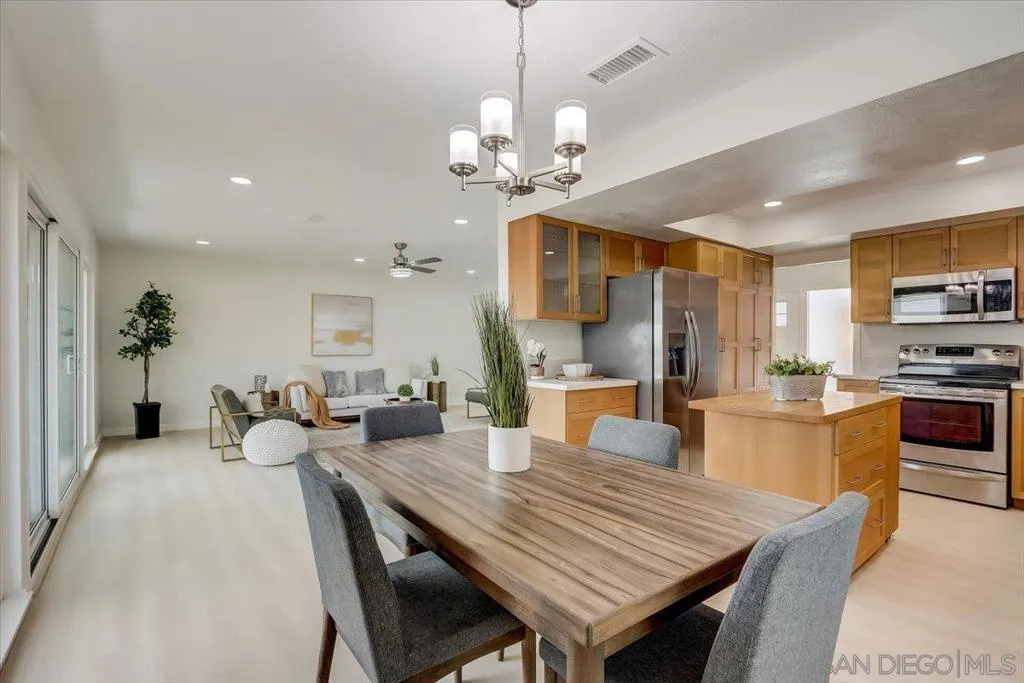, Oceanside, California 92057 home-pic-15