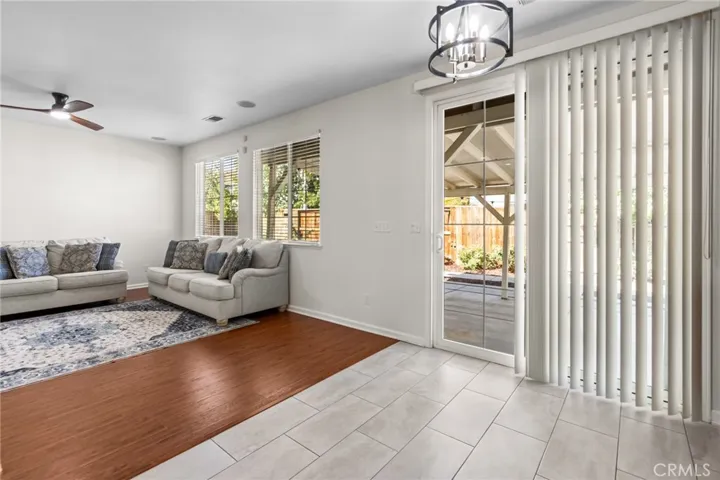 Eat in Kitchen/Family Room