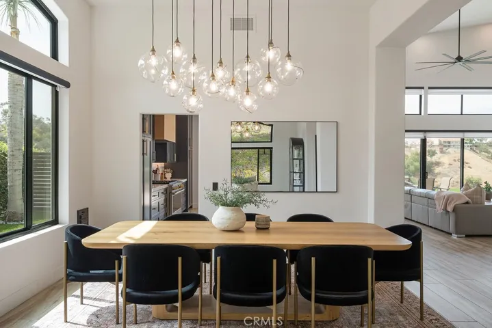 837 S Canyon Mist Lane, Anaheim Hills, California 92808