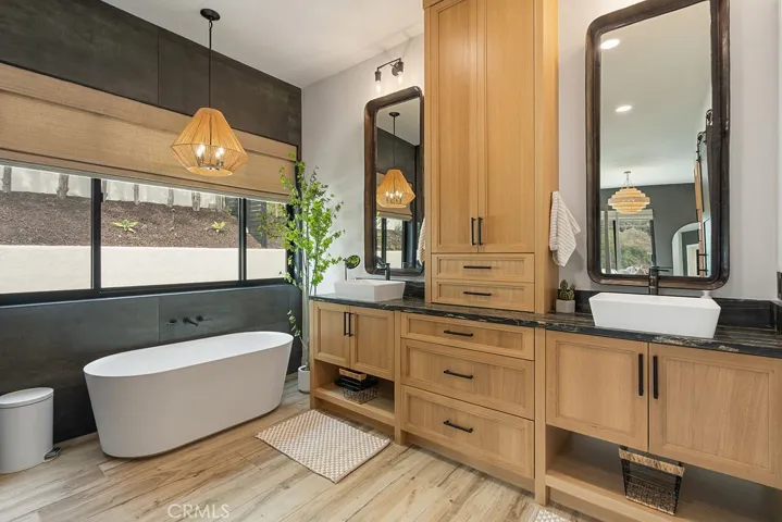 837 S Canyon Mist Lane, Anaheim Hills, California 92808