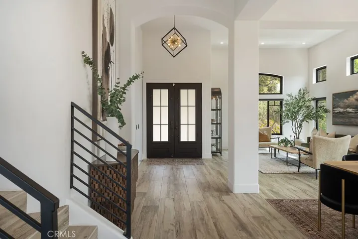 837 S Canyon Mist Lane, Anaheim Hills, California 92808