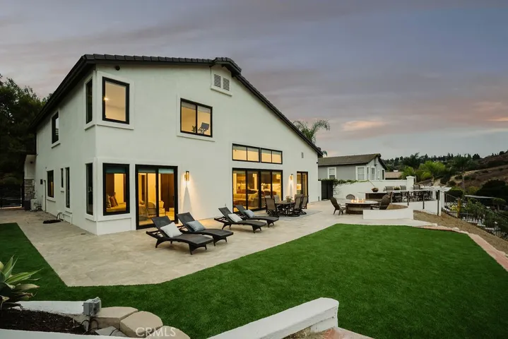 837 S Canyon Mist Lane, Anaheim Hills, California 92808