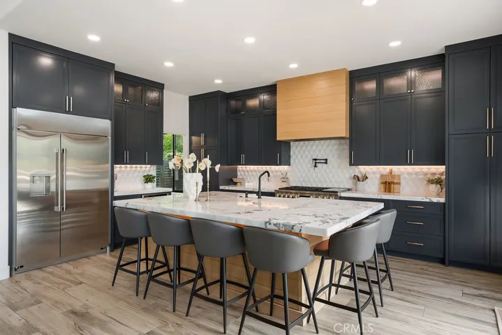 837 S Canyon Mist Lane, Anaheim Hills, California 92808