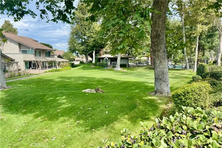 HOA Park