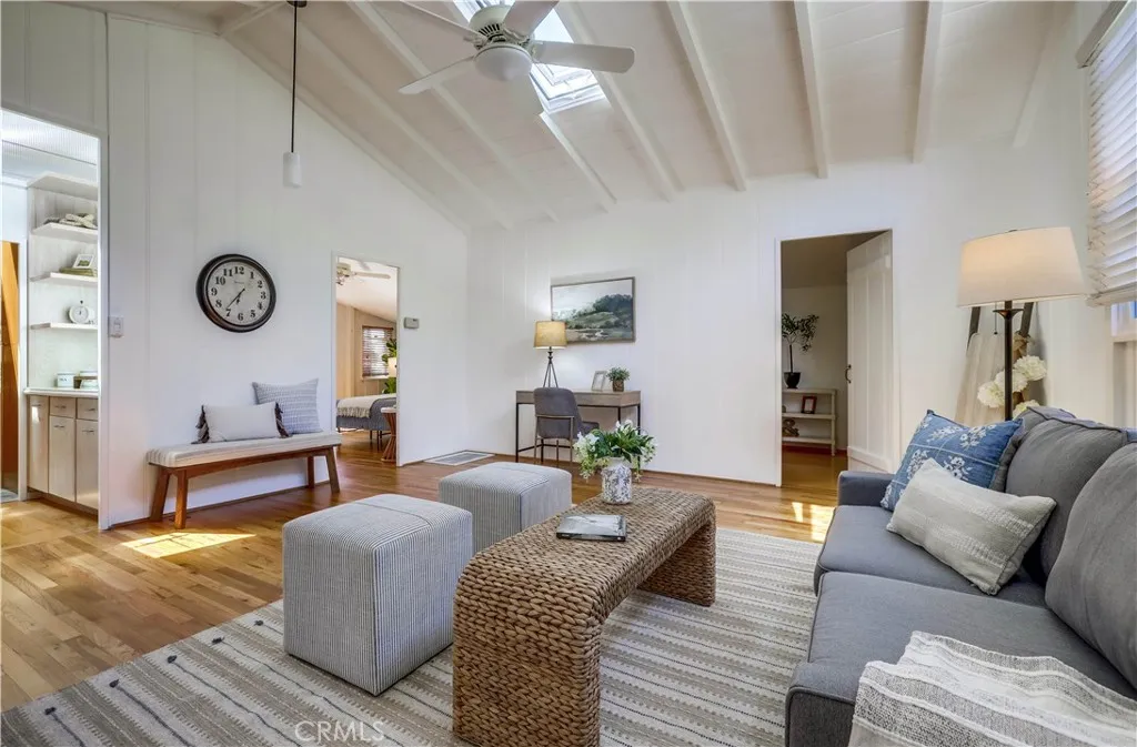 464 Agate Street A/b, Laguna Beach, California 92651 home-pic-43