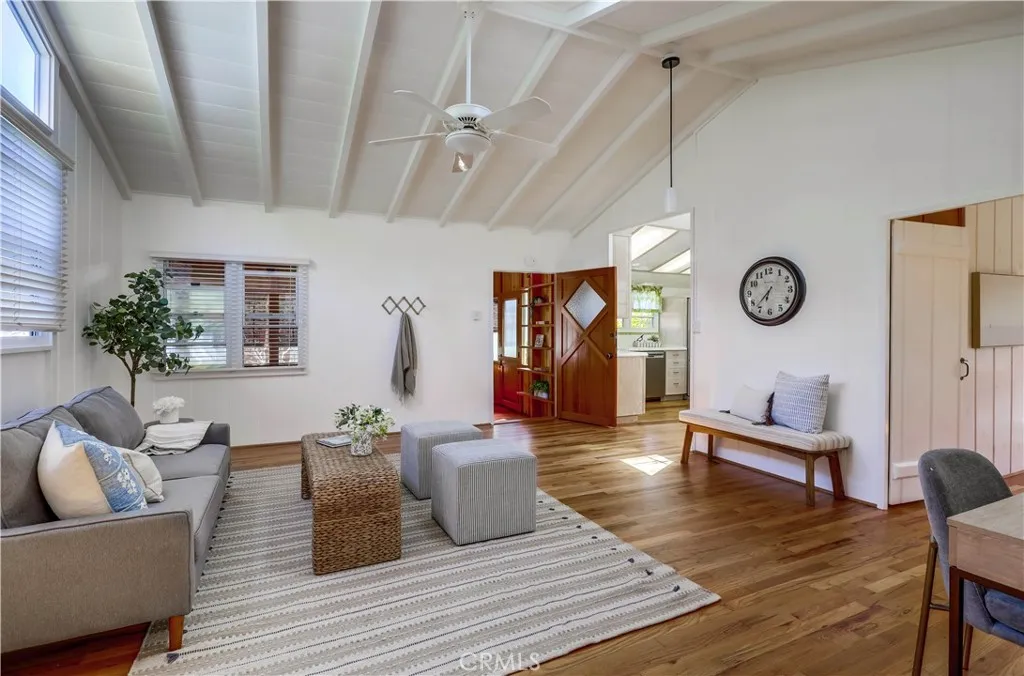 464 Agate Street A/b, Laguna Beach, California 92651 home-pic-42
