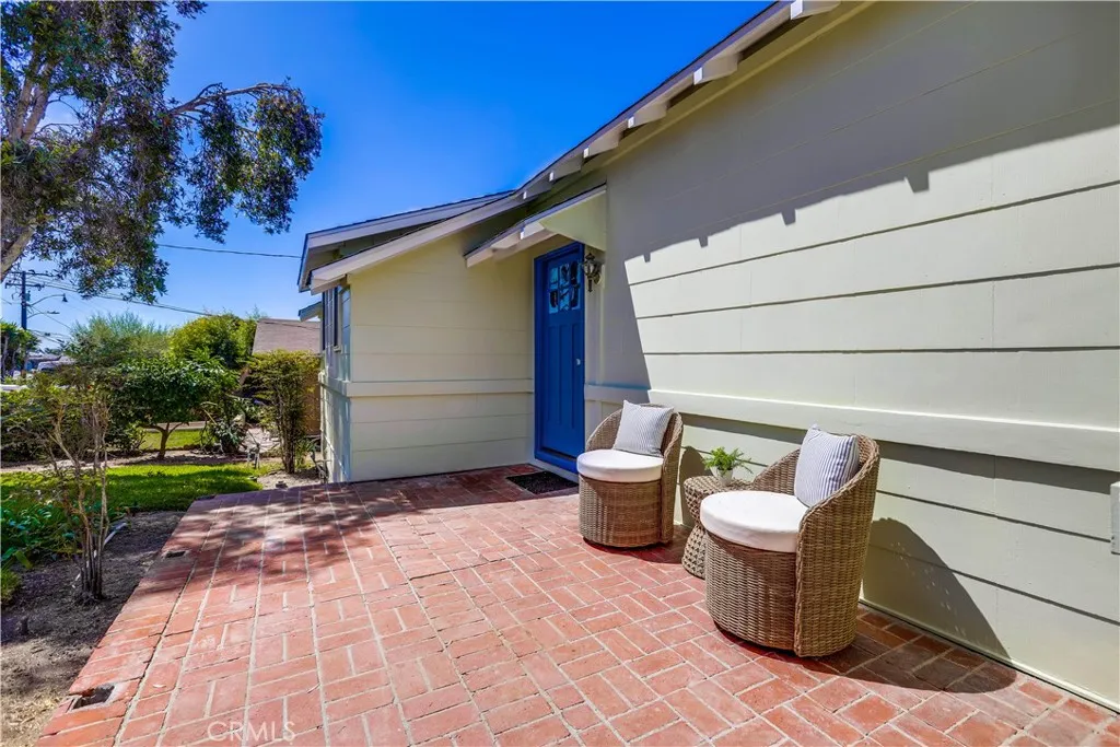 464 Agate Street A/b, Laguna Beach, California 92651 home-pic-2