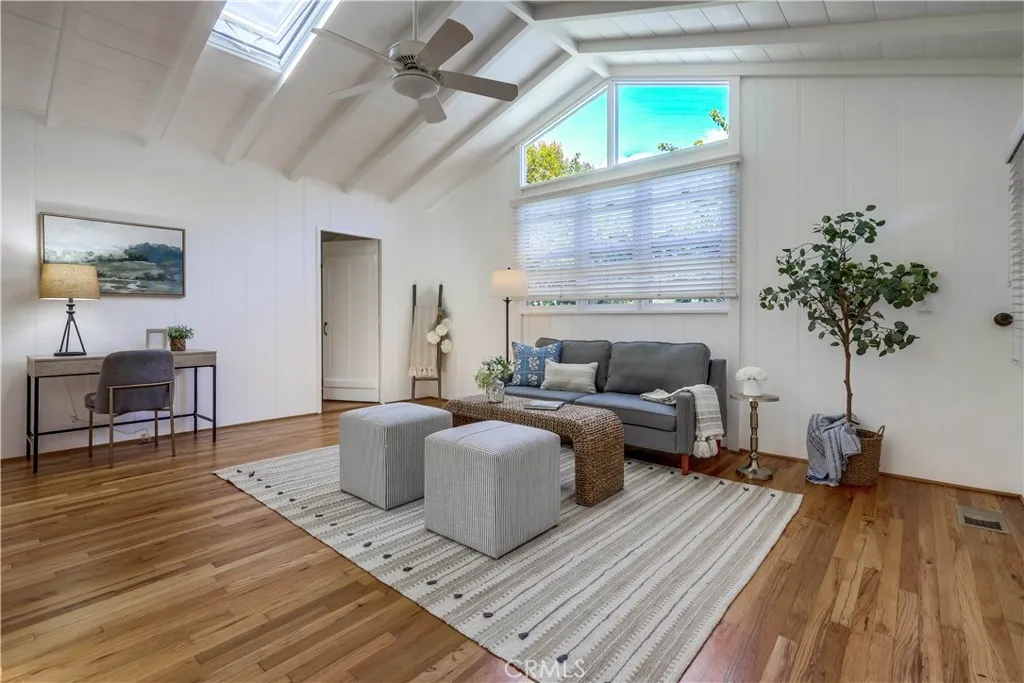 464 Agate Street A/b, Laguna Beach, California 92651 home-pic-38