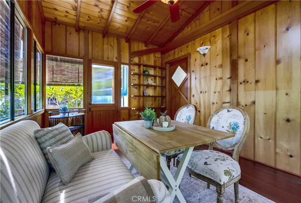 464 Agate Street A/b, Laguna Beach, California 92651 home-pic-35