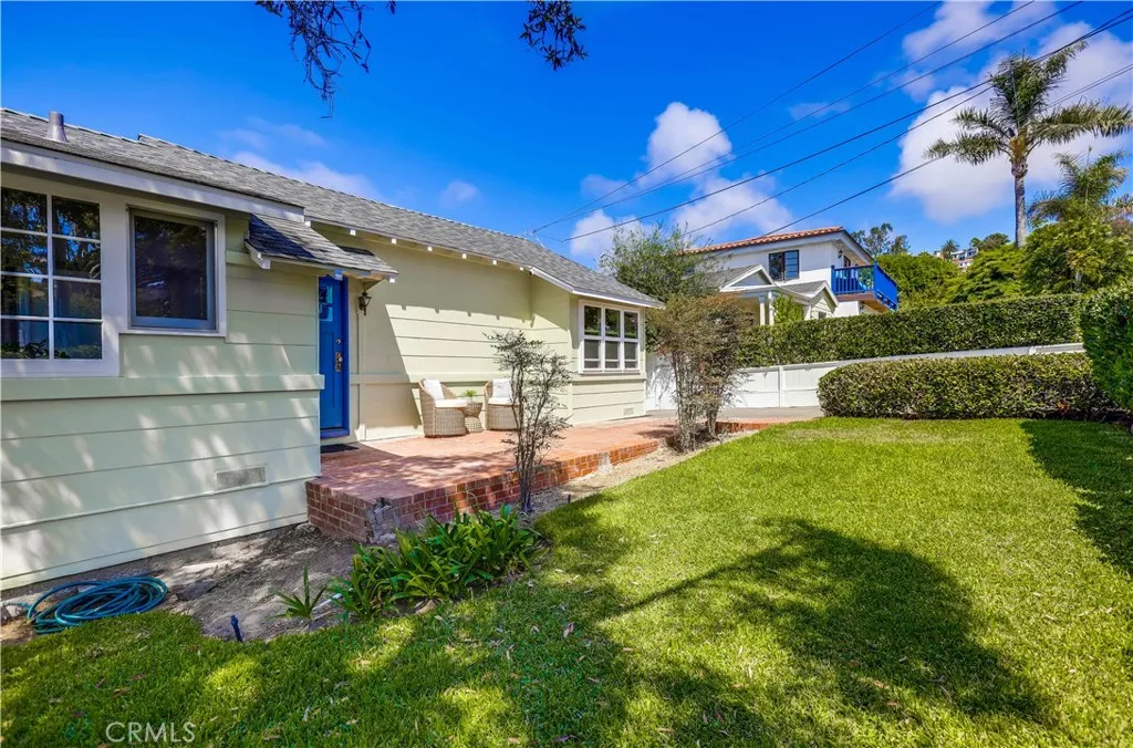 464 Agate Street A/b, Laguna Beach, California 92651 home-pic-3