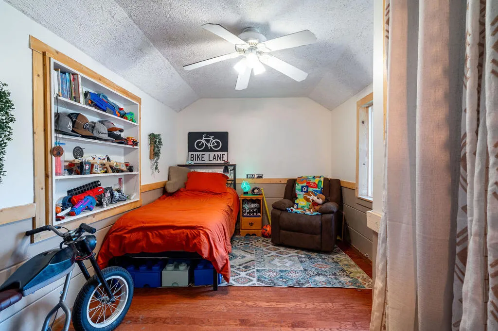 54105 S Circle Drive, Idyllwild, California 92549 home-pic-36