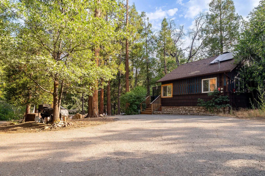 54105 S Circle Drive, Idyllwild, California 92549 home-pic-3