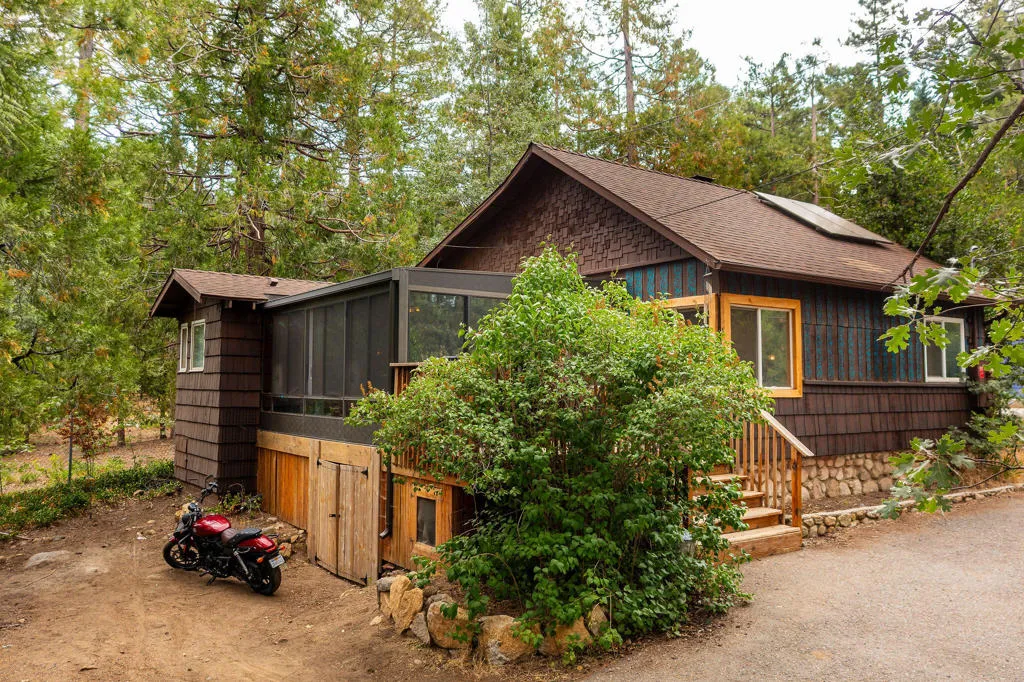 54105 S Circle Drive, Idyllwild, California 92549 home-pic-66