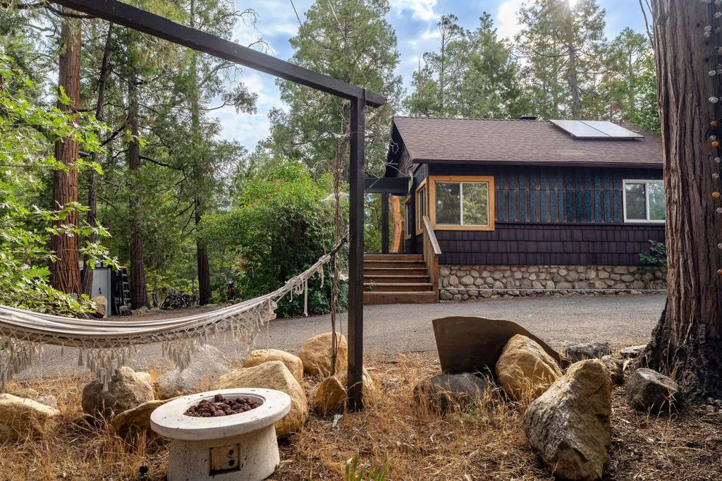 54105 S Circle Drive, Idyllwild, California 92549 home-pic-6