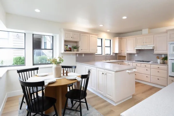 2908 Ransford Avenue, Pacific Grove, California 93950