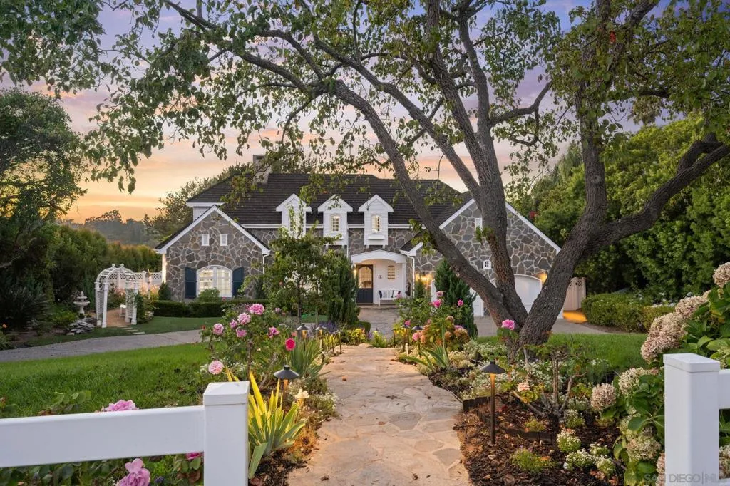 5618 Loma Verde Dr, Rancho Santa Fe, California 92067 home-pic-0