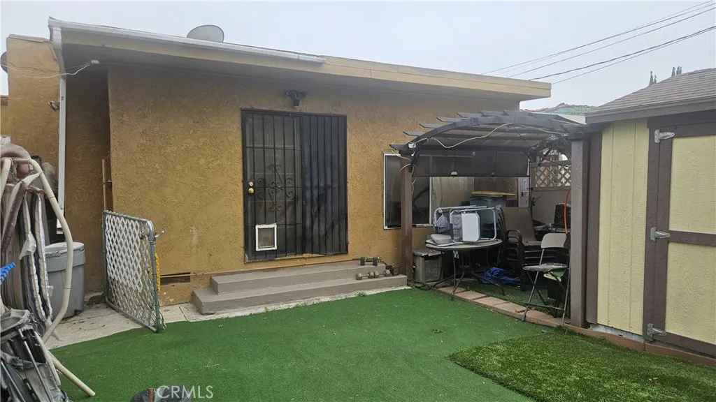 739 W 102nd, Los Angeles, California 90044 home-pic-5