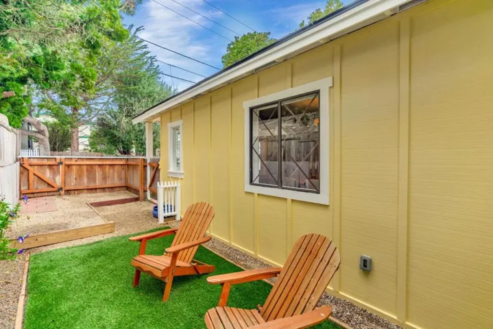 Side yard