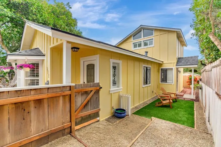 Side yard