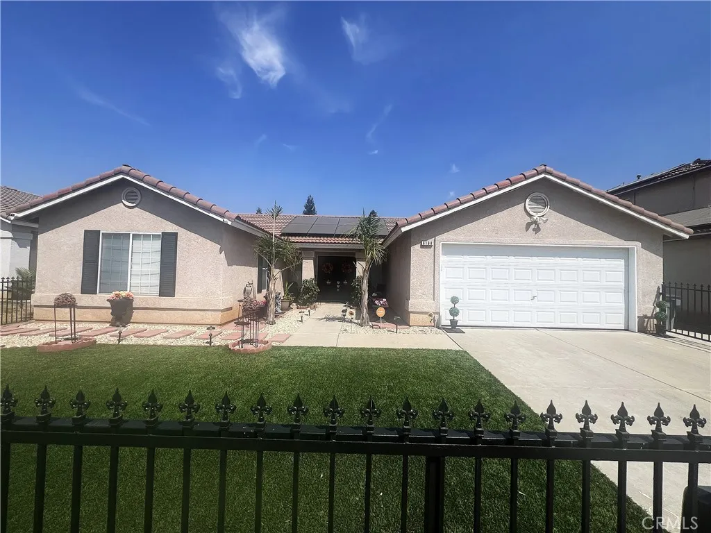 6168 W Scott Avenue, Fresno, California 93723 home-pic-0