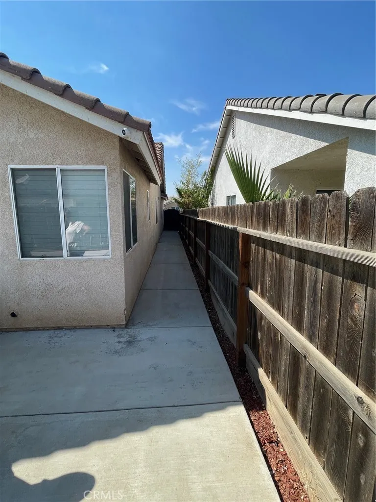 6168 W Scott Avenue, Fresno, California 93723 home-pic-26