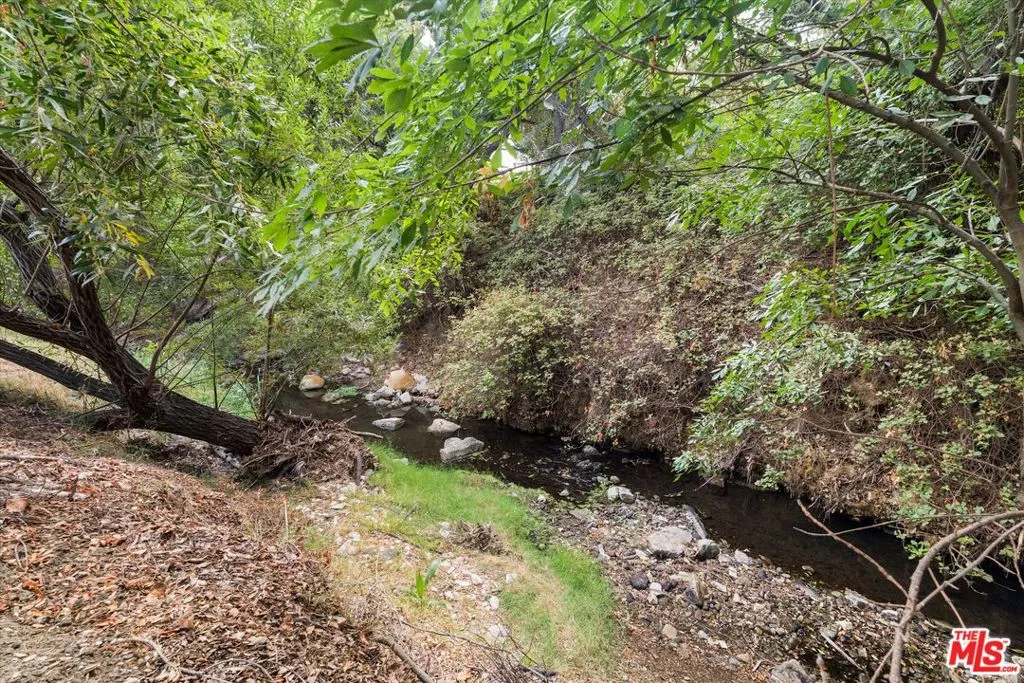 23635 Park Capri 32, Calabasas, California 91302 home-pic-18