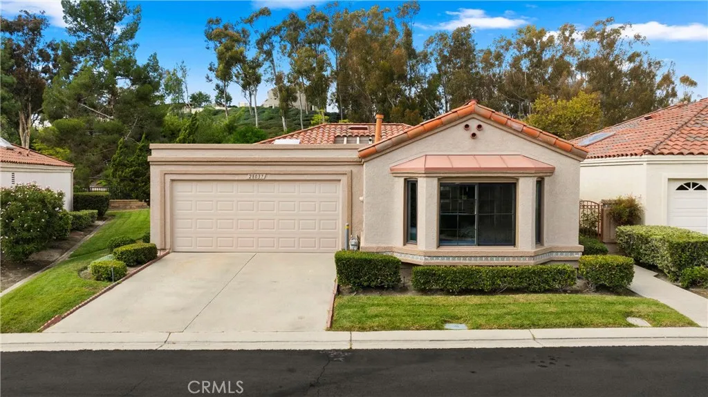 28037 Via Tirso, Mission Viejo, California 92692 home-pic-1