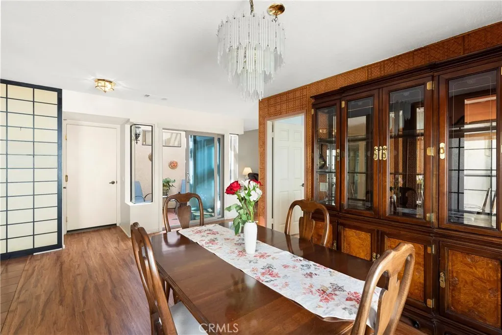 28037 Via Tirso, Mission Viejo, California 92692 home-pic-26