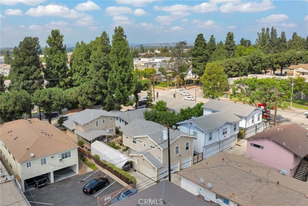 7606 7608 Pickering Avenue, Whittier, California 90602 home-pic-39