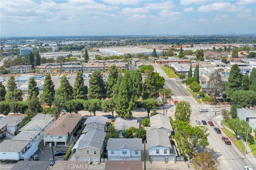 7606 7608 Pickering Avenue, Whittier, California 90602 home-pic-41