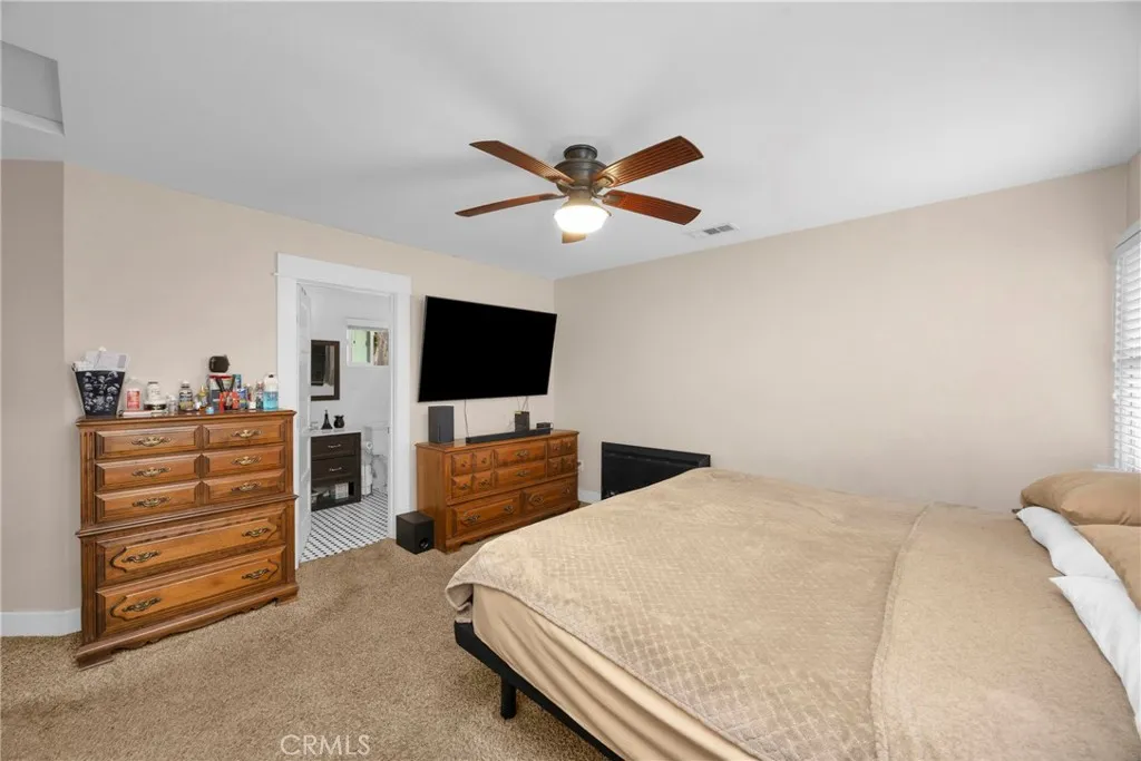 7606 7608 Pickering Avenue, Whittier, California 90602 home-pic-34