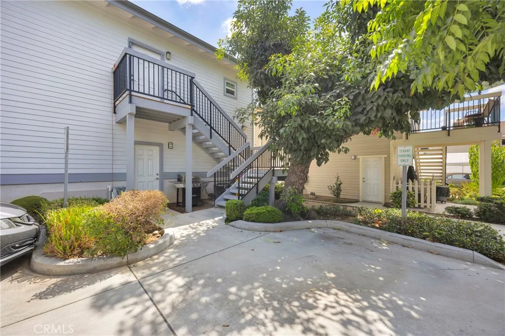 7606 7608 Pickering Avenue, Whittier, California 90602 home-pic-10